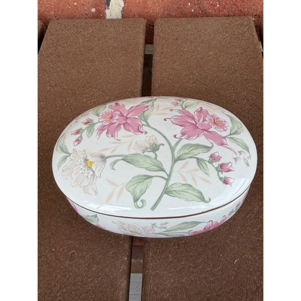 Otagiri Prima Ceramic Trinket Box Japan Floral Oval Jewelry Dish Pink White